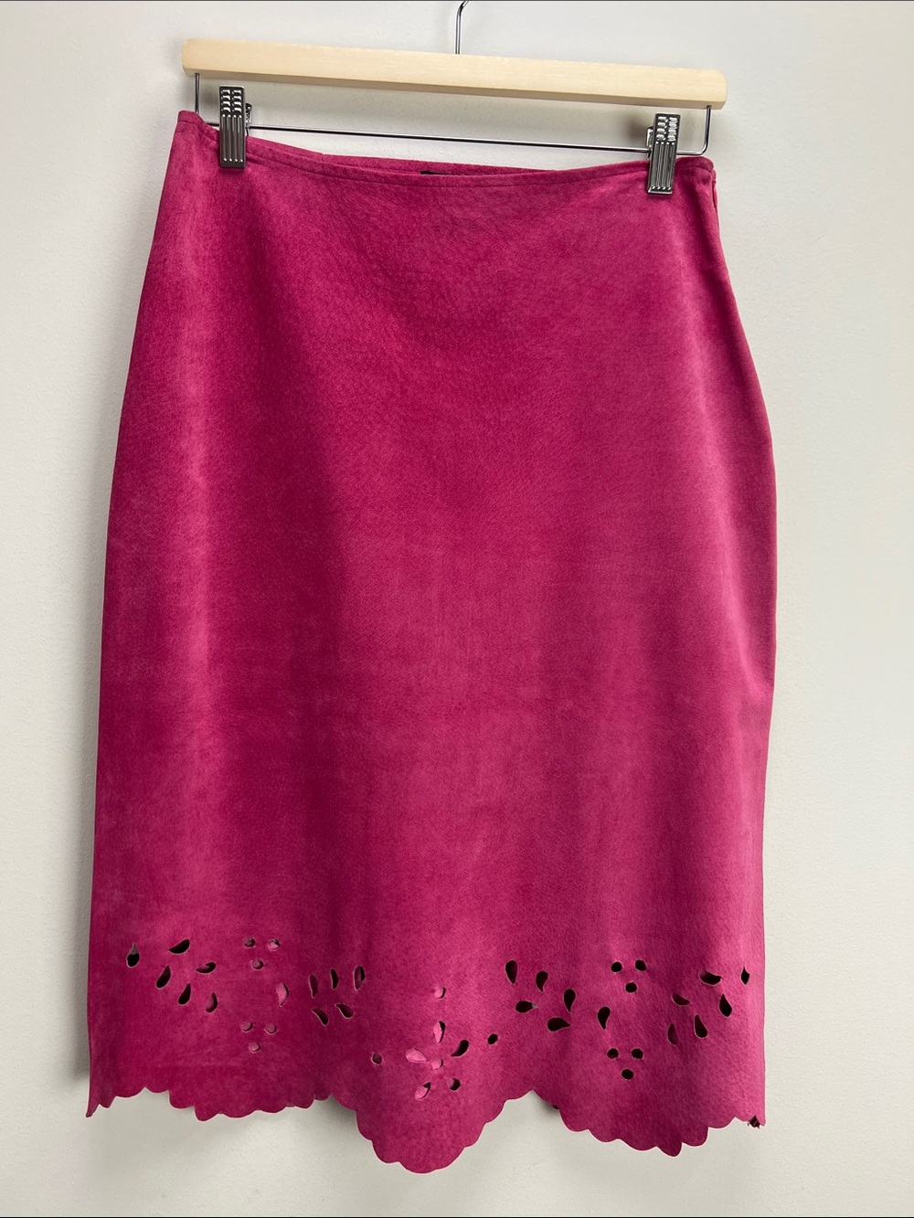 Vintage Pink Suede Leather Skirt Single Laser Cut Eyelet Womens Small Feminine